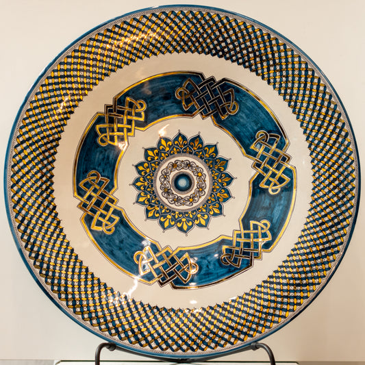 Plate Ø 46 cm. with gold - pattern 011