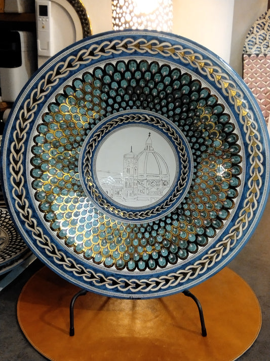 Plate Ø 45 cm. With gold - pattern 093